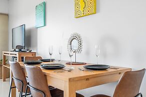 Yanti at Nightcliff Foreshore Pool Shops Cafe