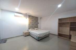 OYO 94103 Sands Residence Ii