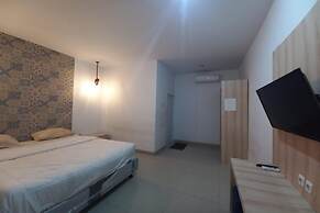 OYO 94103 Sands Residence Ii