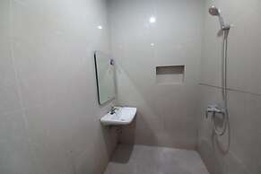 OYO 94103 Sands Residence Ii