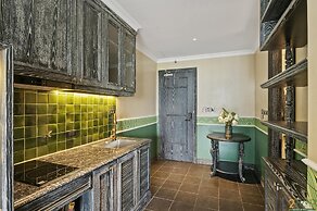 22Land Heritage Hotel & Retreat