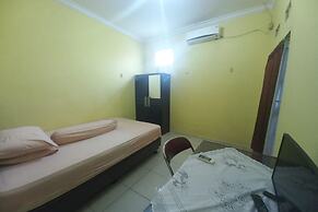 OYO 94102 Kuningan Guest House Syariah