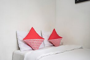 OYO 94102 Kuningan Guest House Syariah