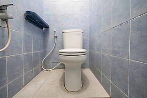 OYO 94102 Kuningan Guest House Syariah