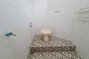 OYO 94102 Kuningan Guest House Syariah