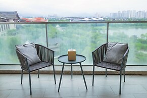 Mauve Glamor Chengdu