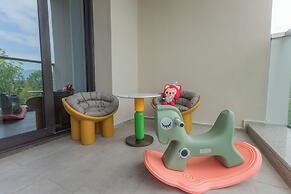 Mauve Glamor Chengdu