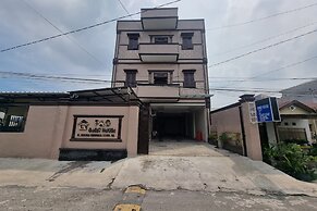 OYO 94105 P&g Guest House