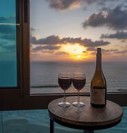 Panoramic Sea View Luxury Suite