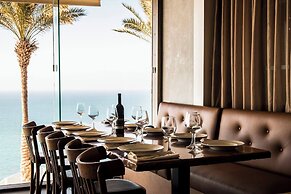 Panoramic Sea View Luxury Suite