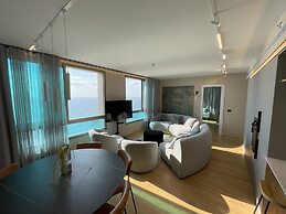 Panoramic Sea View Luxury Suite