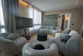 Panoramic Sea View Luxury Suite