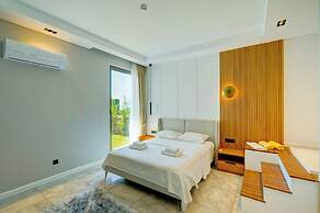 Saturn-4 PLANET LUXURY VILLAS