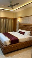 EV Royal Inn