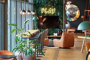 LOGINN Hotel Köln Airport