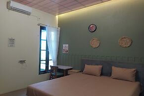 Satoe Atap Room Stay Syariah