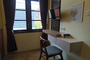 Satoe Atap Room Stay Syariah