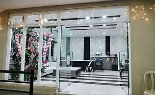 Krystalclaine Homestay-Burnham Hill Condo