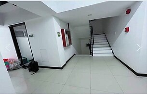 Krystalclaine Homestay-Burnham Hill Condo