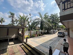 Villa Zahira & House 2