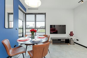 Gdansk Apartment With Parking by Renters