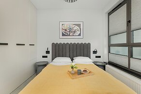 Gdansk Apartment With Parking by Renters