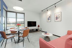 Gdansk Apartment With Parking by Renters