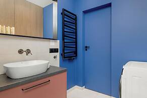 Gdansk Apartment With Parking by Renters