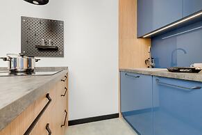 Gdansk Apartment With Parking by Renters