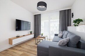 Apartament na Alei Pokoju by Renters