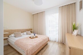 Apartament na Alei Pokoju by Renters