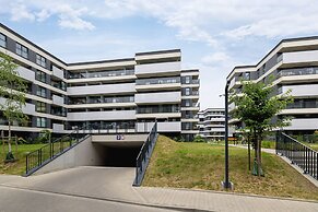 Apartament na Alei Pokoju by Renters