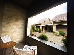 Simplicity by Snooze