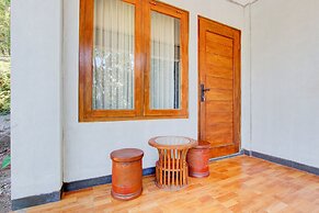 OYO 94120 Penginapan Viki Syariah