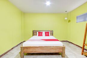 OYO 94120 Penginapan Viki Syariah