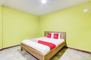 OYO 94120 Penginapan Viki Syariah