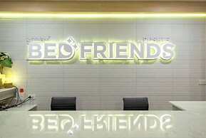 BED Friends Poshtel