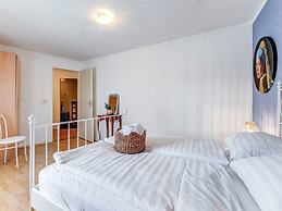 Cozy Apartment Near Valkenburg With Valleyview