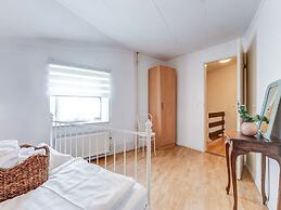 Cozy Apartment Near Valkenburg With Valleyview