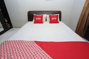 OYO 94117 Mr Rooms Appartement Mutiara