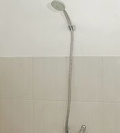 OYO 94117 Mr Rooms Appartement Mutiara