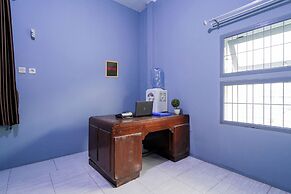 OYO 94119 Pdl Guest House Syariah