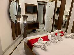 Goroomgo Namaskar Amritsar