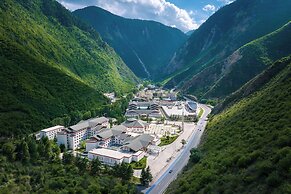 Steigenberger Jiuzhai Valley