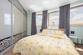 Apartment for 6 in Ochota by Renters