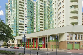 Apartment for 6 in Ochota by Renters