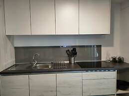 Nice Chalet With Airco Near Efteling