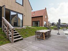 Nice Villa With Dishwasher, on a Resort Near the Veerse Meer