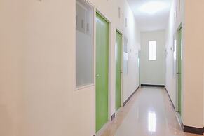 OYO 1247 Antosa Family Residence