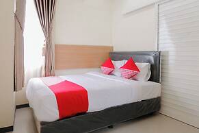 OYO 1247 Antosa Family Residence